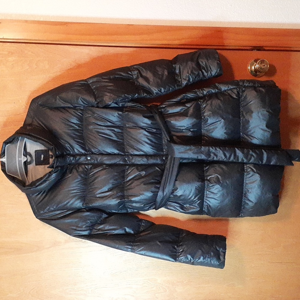 Gap puffer coat sz M
